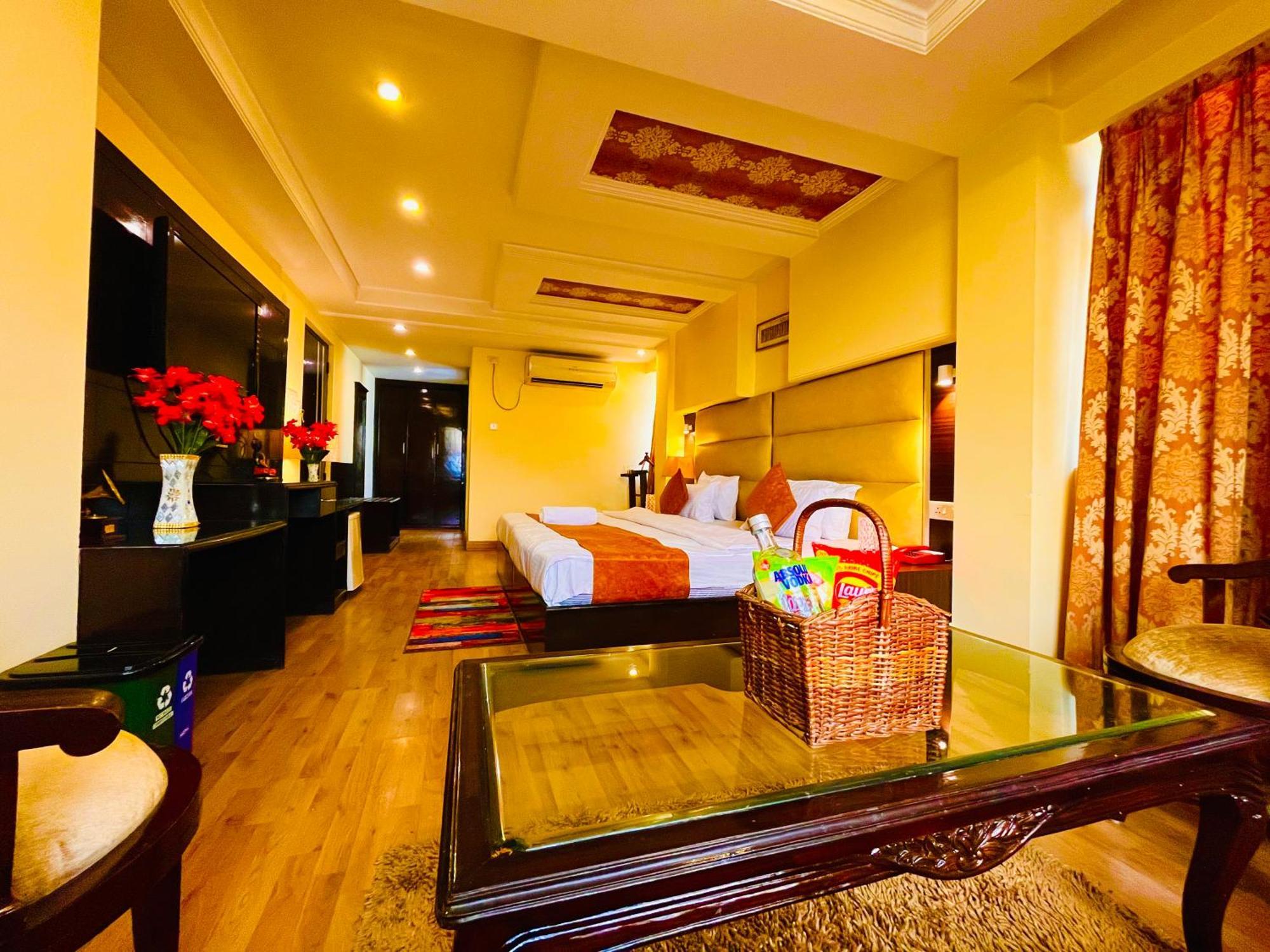 The Reo Luxury Hotel - Haridwār Exterior photo